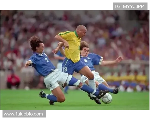 全球足球明星风采展示及精彩瞬间图片合集